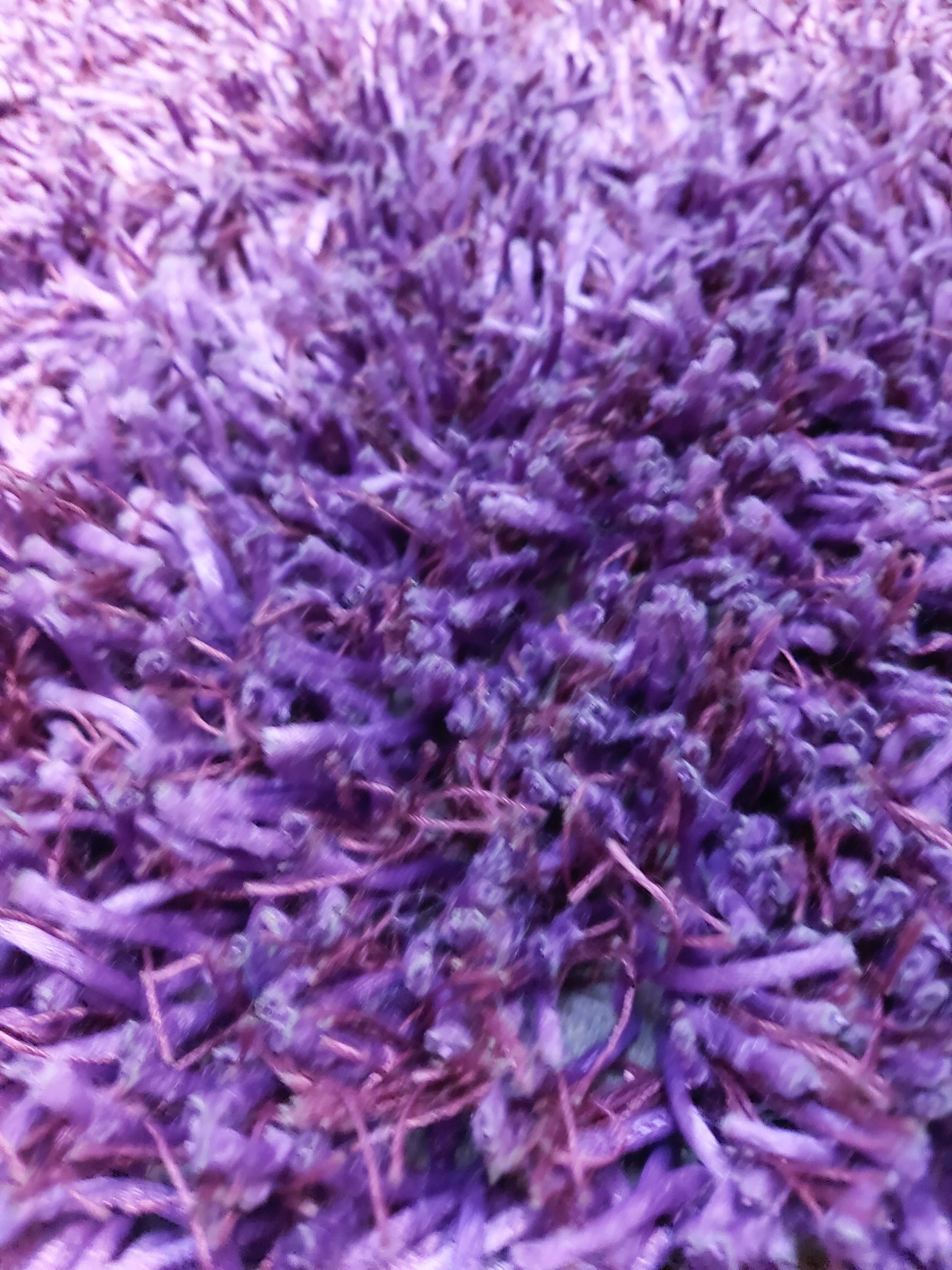 Covor rotund violet