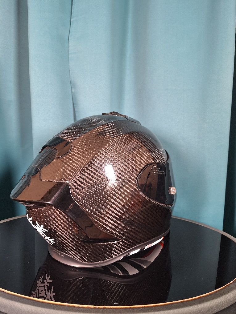 Scorpion Exo R1 Evo Carbon