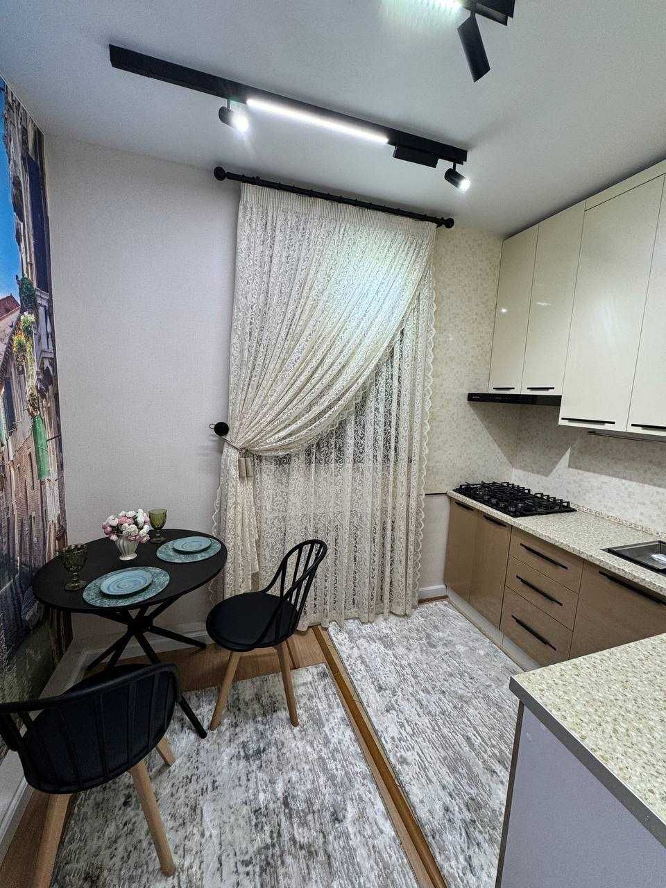 V358 ПРОДАЕТСЯ квартира  Ц-6 Метро Минор До метро 300 м 2/3/4 54м2