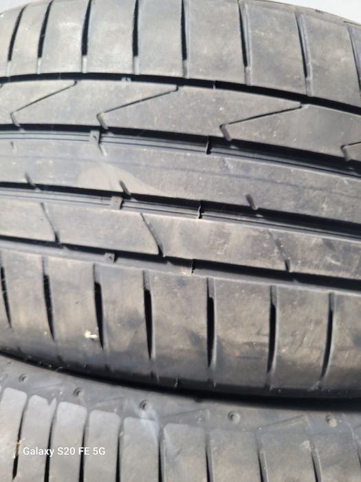 Anvelope vară R 17  Hankook.