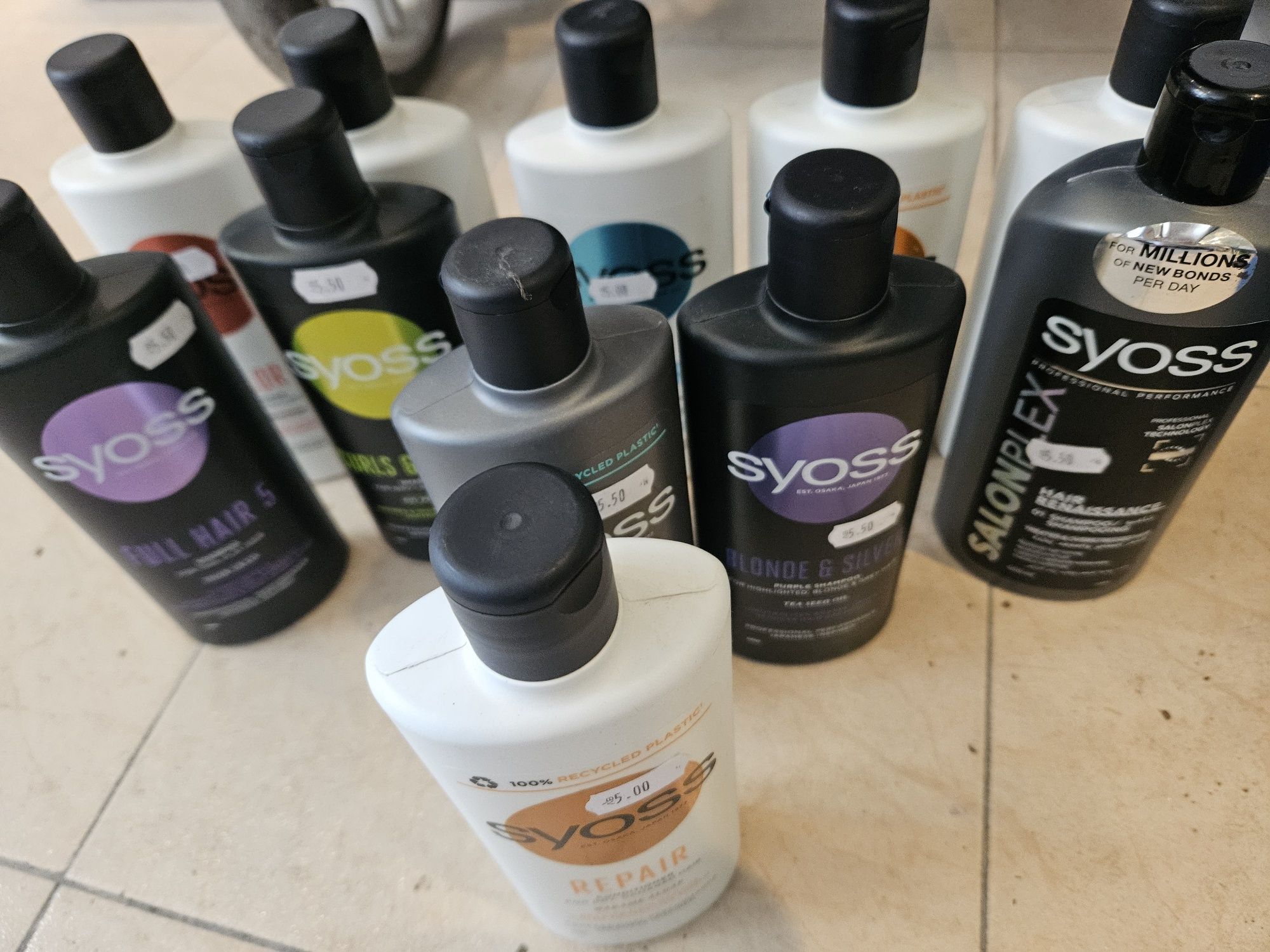 Шампоани   sayas ,Dove,elseve,др