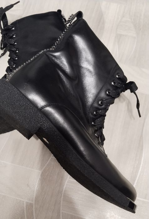 Продам новые осенние сапоги!