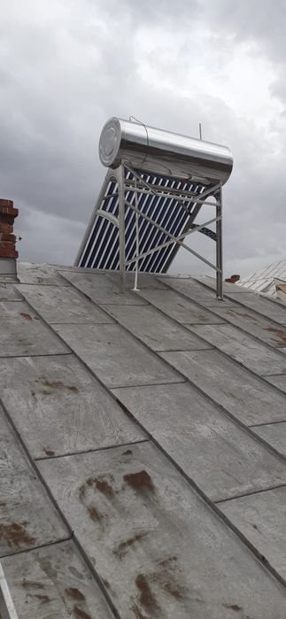 Panouri solare apa calda menajera. Vindem și montam panouri solare