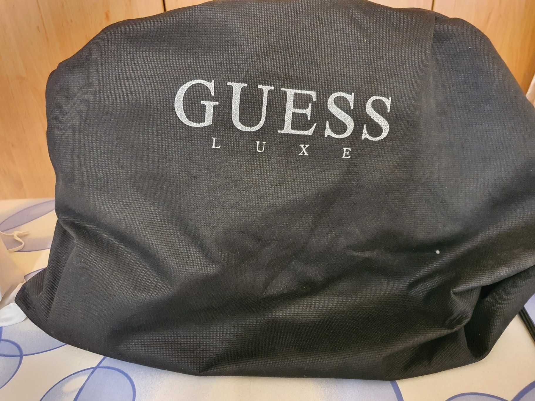 Чанта GUESS, черна, естествена кожа