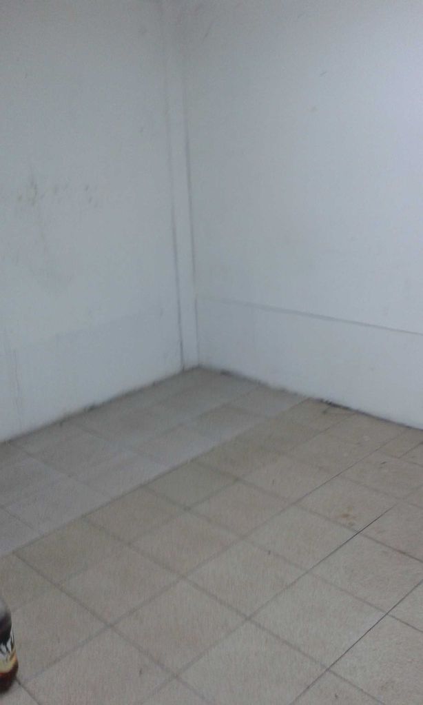 Дава се под наем Склад в София, Оборище - 18 кв.м за 127.5 € - Снимка #2