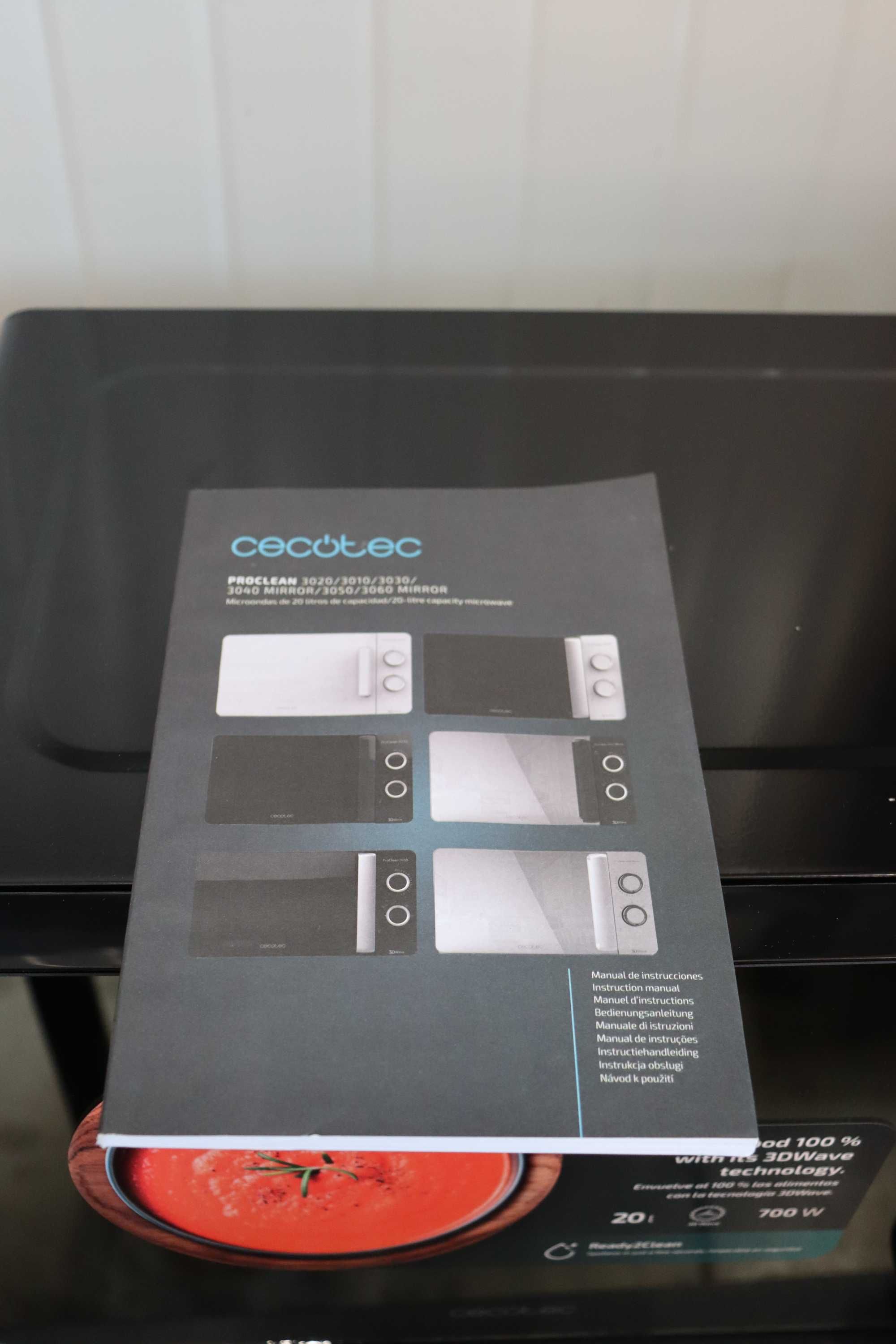 Огледална Микровълнова печка Cecotec ProClean 3040, 20л, мощност 700W
