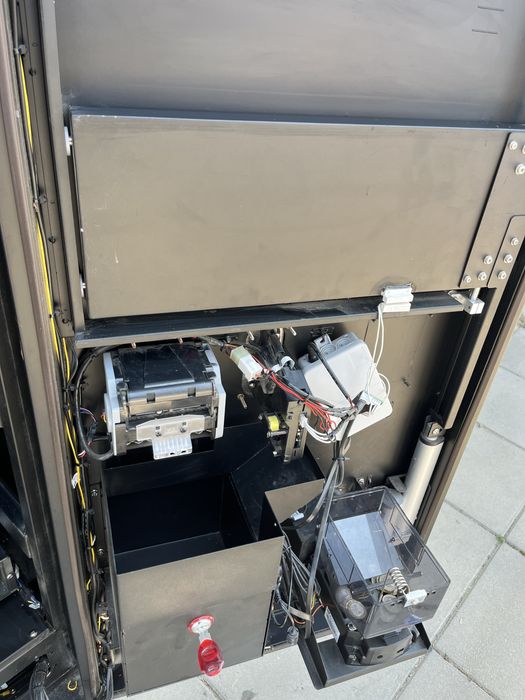 Вендинг машкна за пица