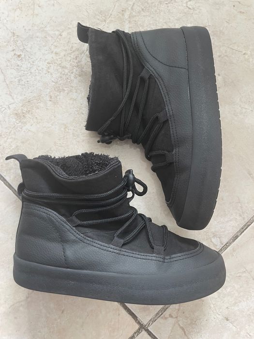 Топли ботуши за момиче