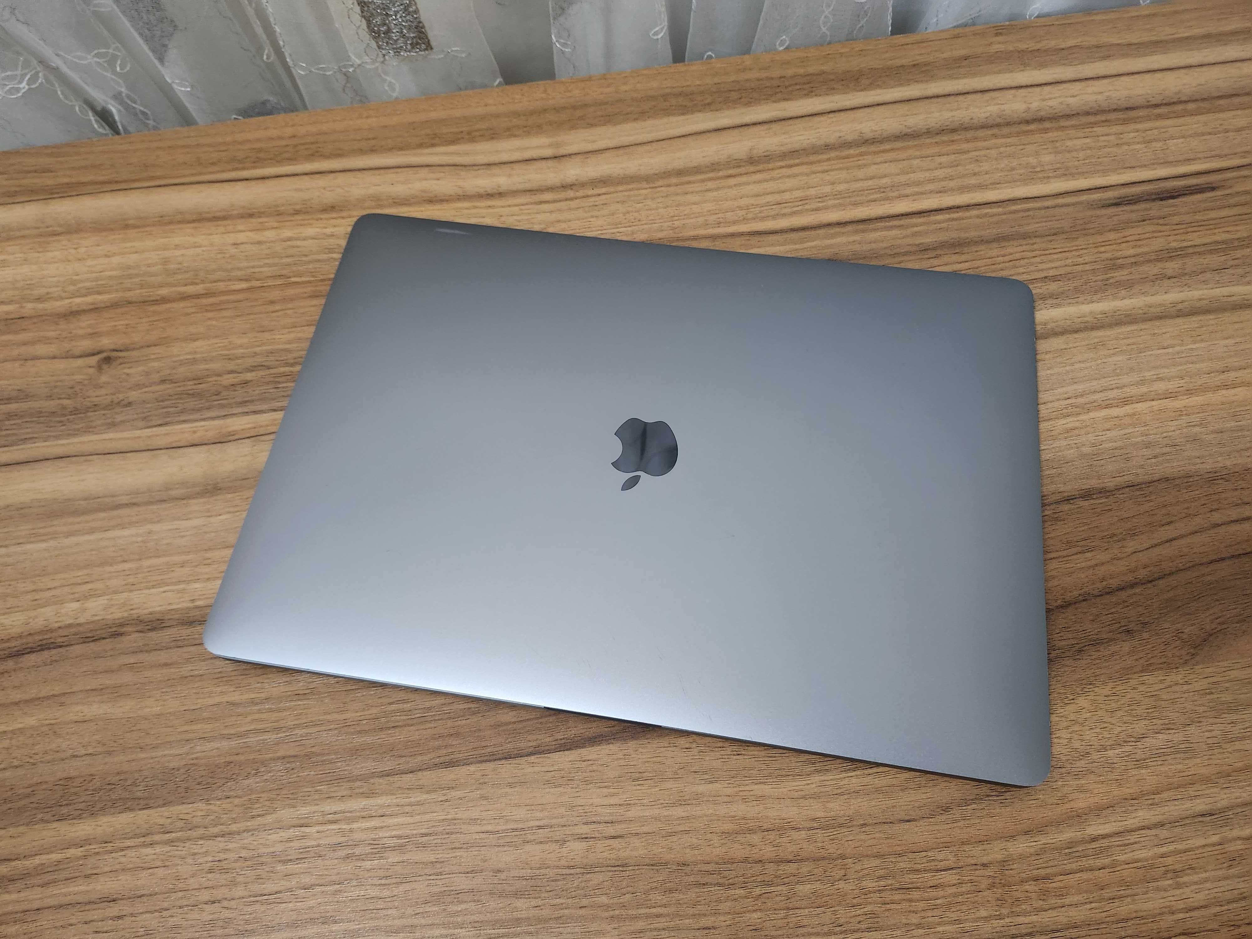 MacBook Pro 2019