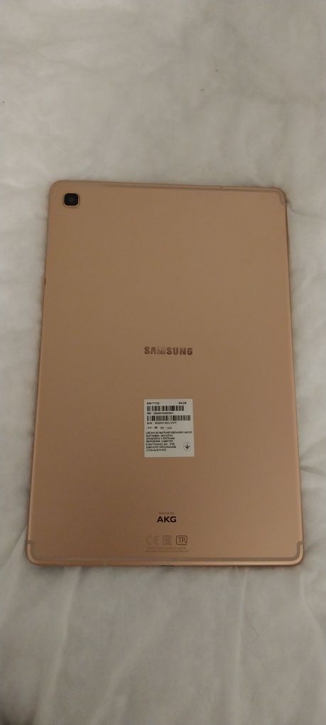 Продам планшет Samsung tab S5E