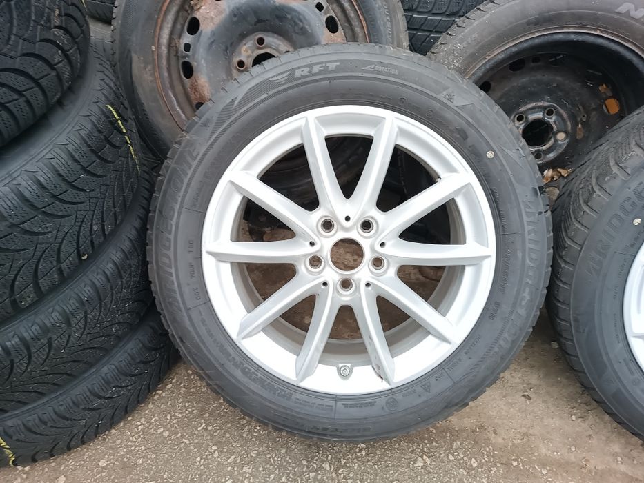 БМВ 17 цола, BMW X1 F84
