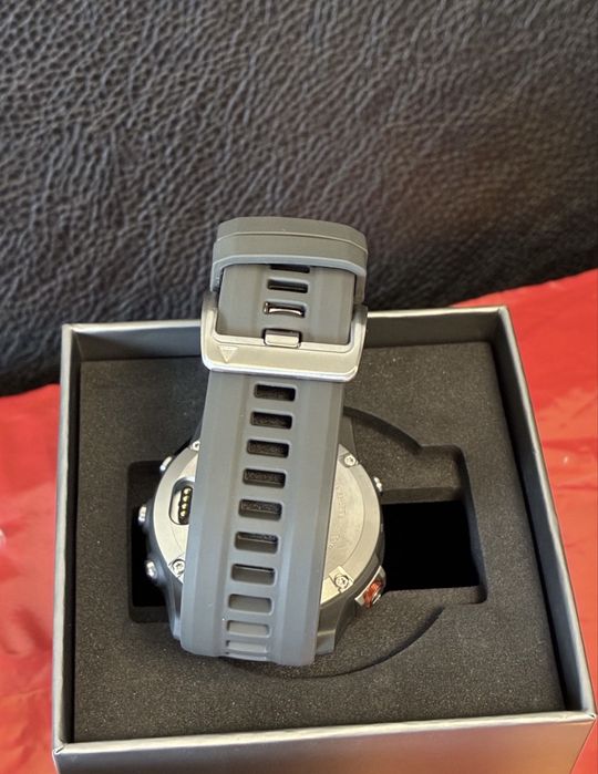 КАТО НОВ 47mm Garmin EPIX GEN 2 Гаранция Technopolis до 2026 г. Black