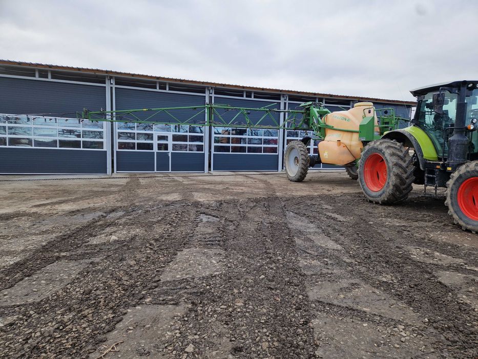 Vand masina erbicidat AMAZONE UX 5200 LITRI 24M