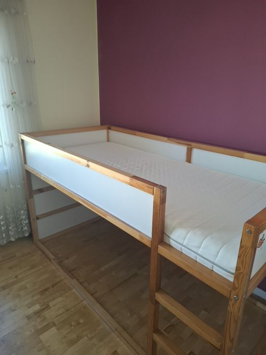 Vand pat Ikea pentru copii, reversibil