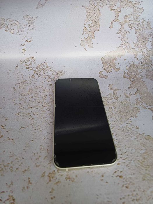 Apple iPhone 13 (Семей, Затаевича 33 А, 29 Лот 780689)