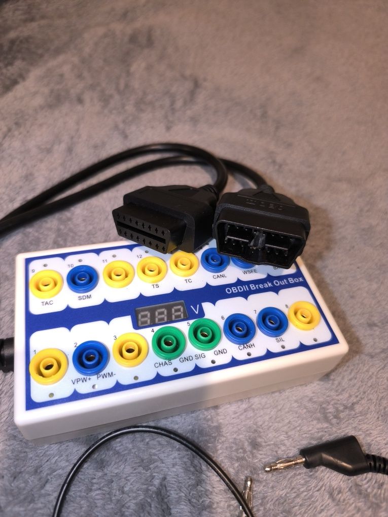Разпределителна кутия BreakOut Box - S0221 OBD-II 16пин