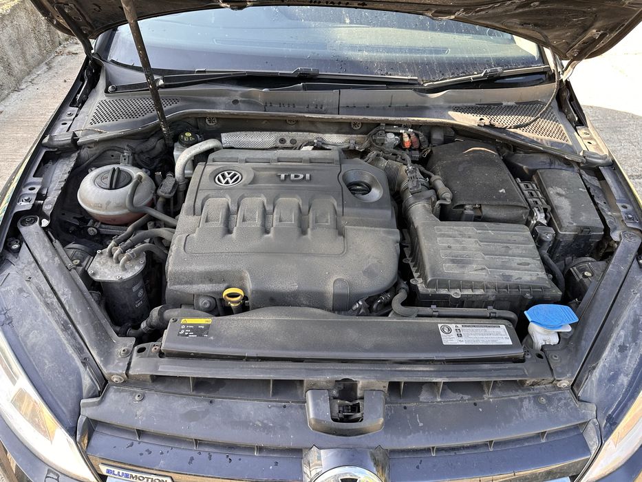 Фв голф 7 1.6тди комби на части / vw golf 7 1.6tdi