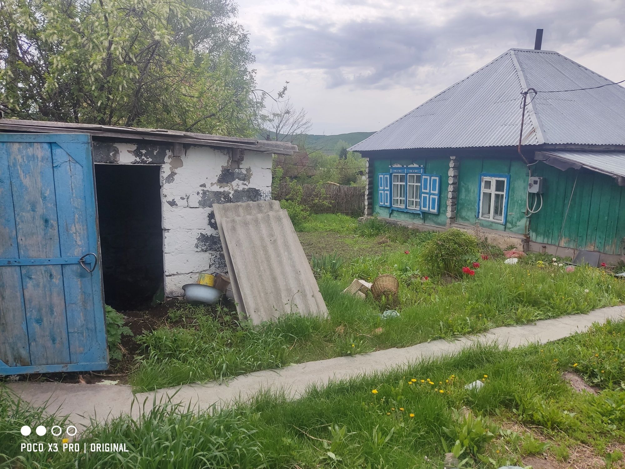 Продам дачу площадью 0,082 га (баня, 4 сарая, и т.д. в описании.)