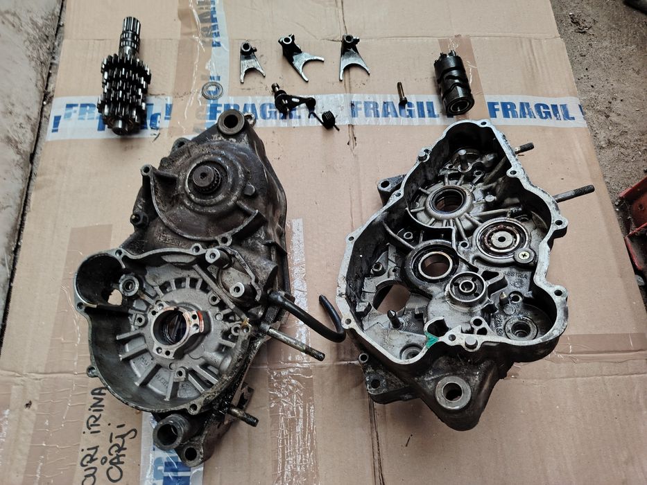 Cutie viteze Aprilia Rs 125, Rotax 122