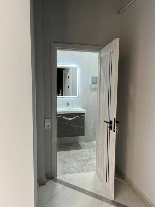 Сдаётся Коммерческое Помещение 485кв.м ор.ЖК Boulevard Ташкент Сити