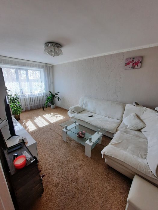 Продам 3-х комнатнау (6-67)