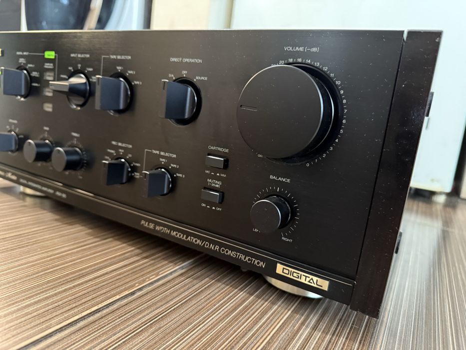 Akai Акай AM-95 Топ Стерео усилвател