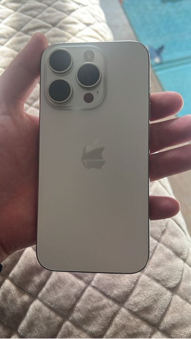Продам Iphone 15 pro 256 gb и Iphone 13 pro MAX 128 gb