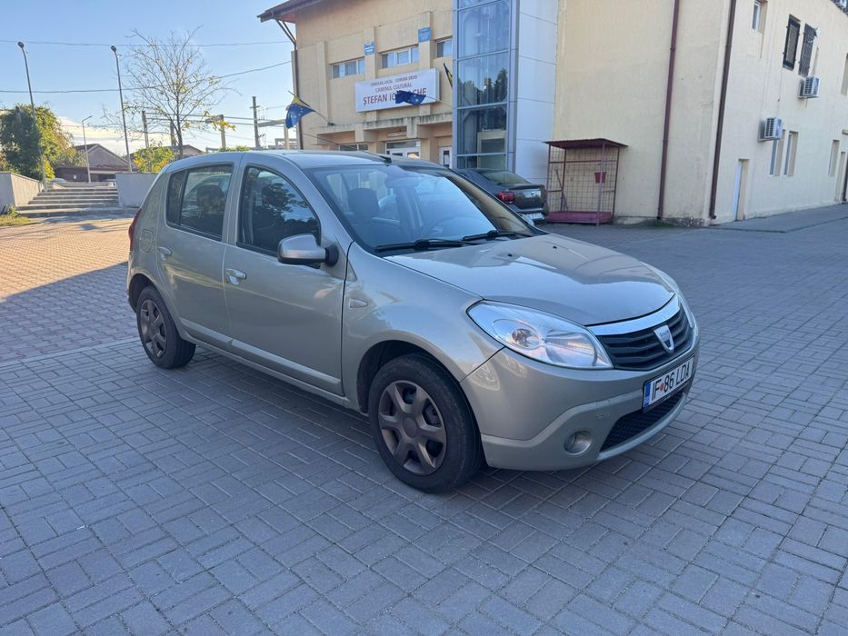Vând Sandero 2009