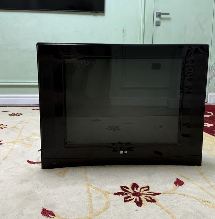 Телевизор LG телевизор