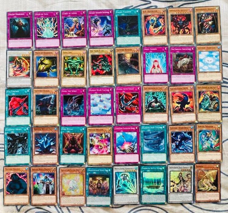 Предлагам Yu-Gi-Oh карти