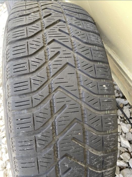 195.65.15  Uniroyal 15"джанти 5х112