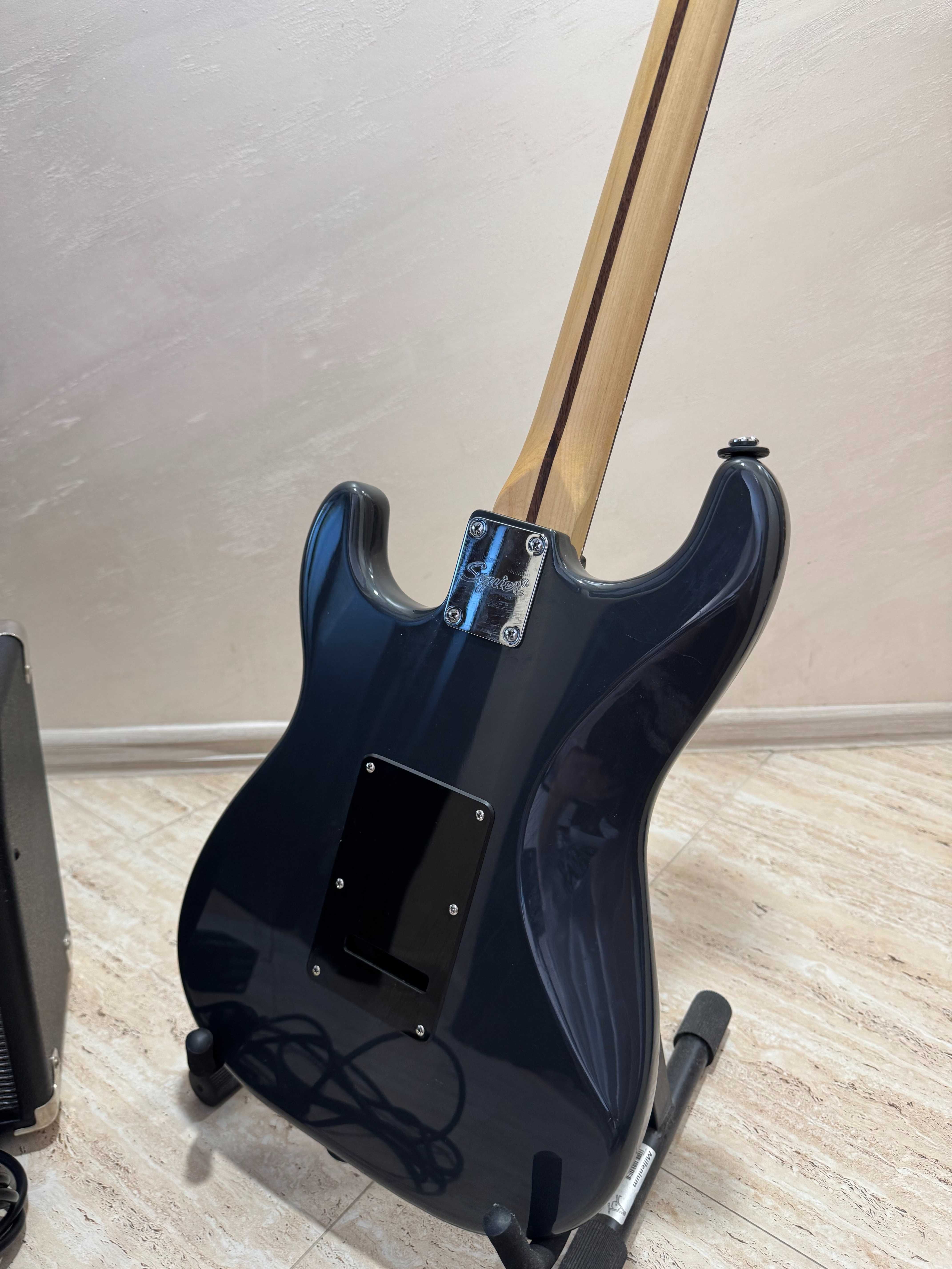 Комплект електрическа китара Squier Affinity + Fender усилвател