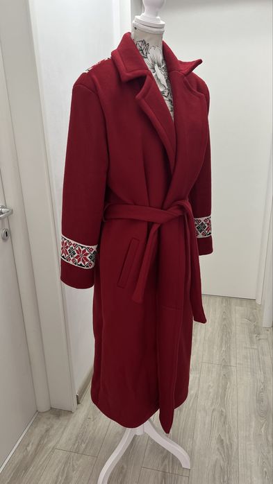 Palton cu detalii traditionale din lana si casmir Melor