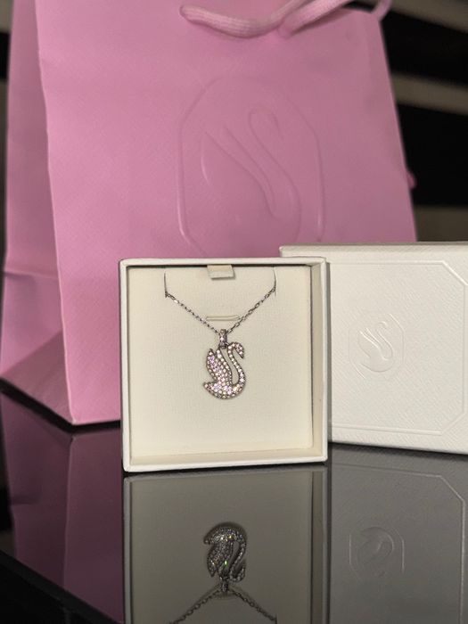 Swan Swarovski колие