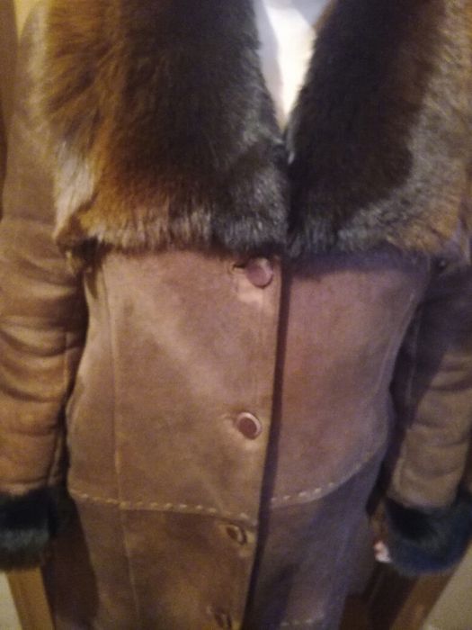 Продам натуральную дубленку