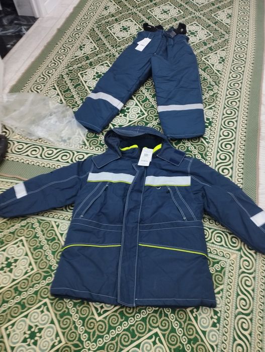 Продам зимние спец куртка и брюки