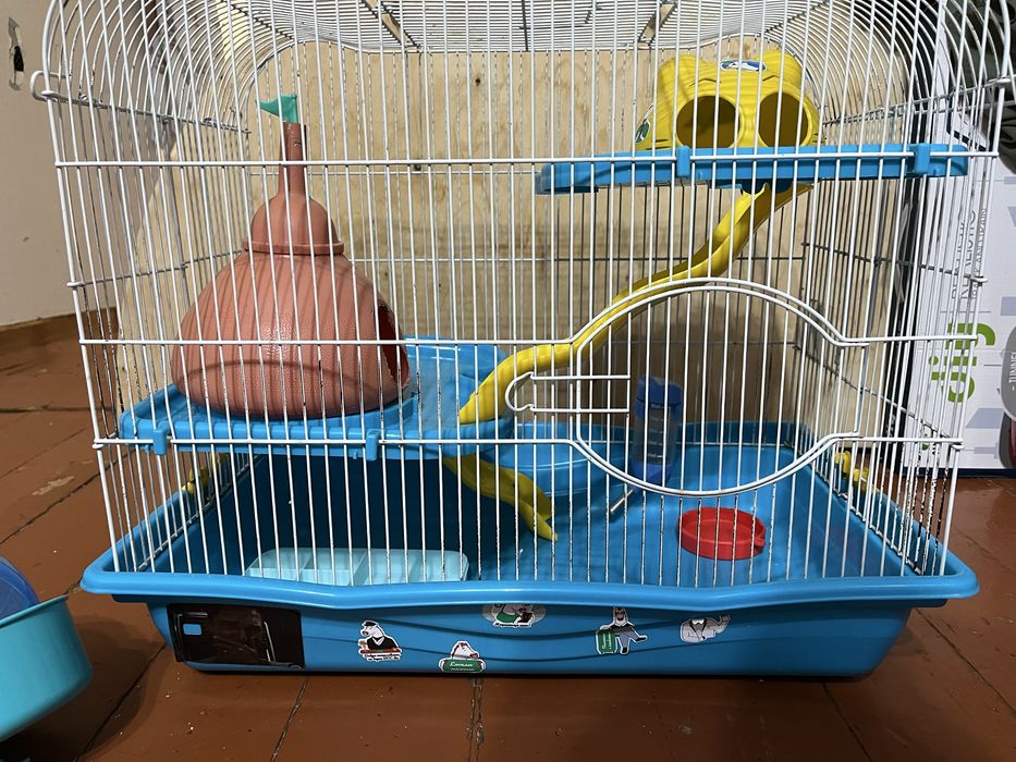 Продам клетку для хомяка