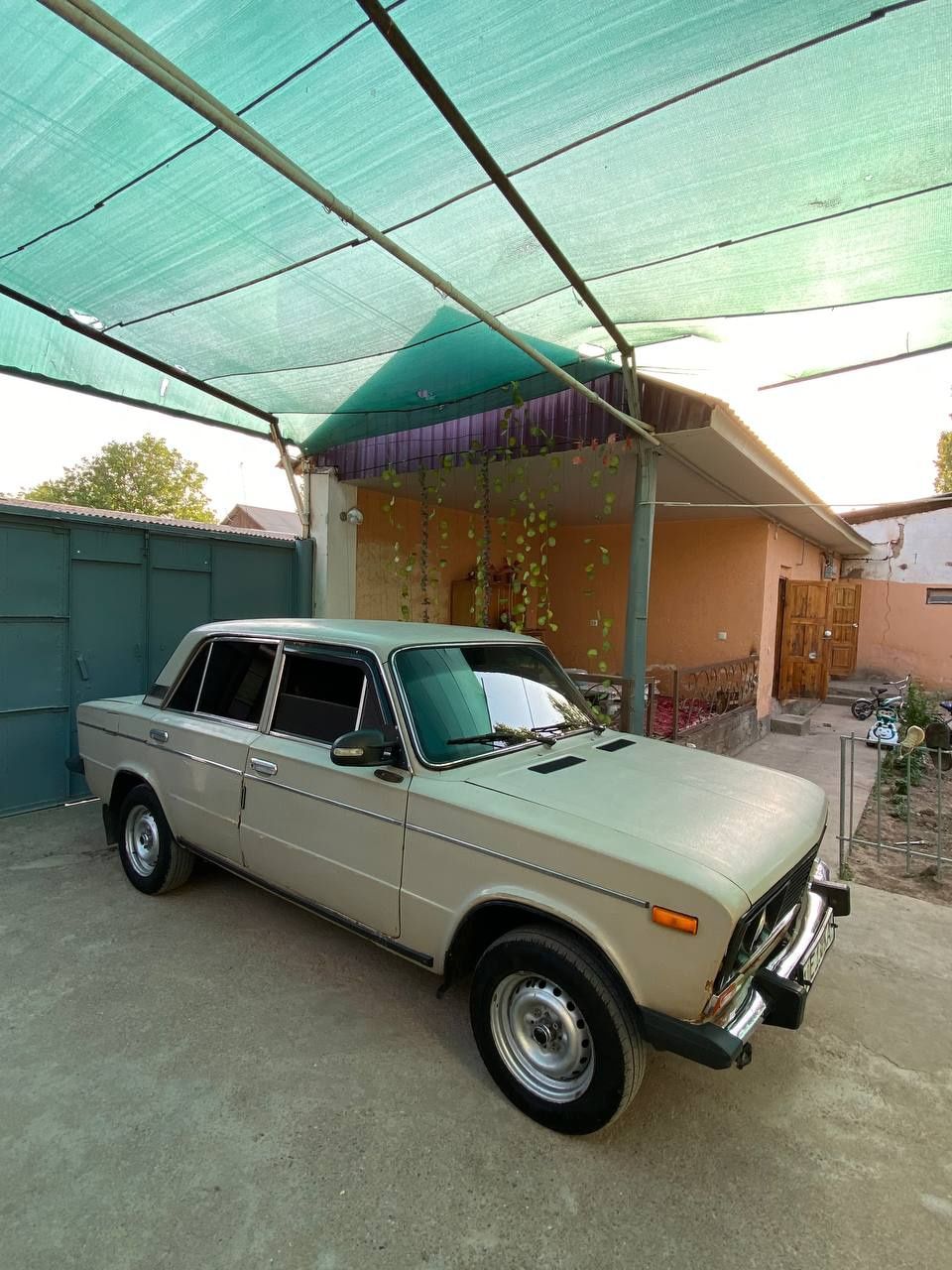 Jiguli 2106 yaxshi sostoyaniyada