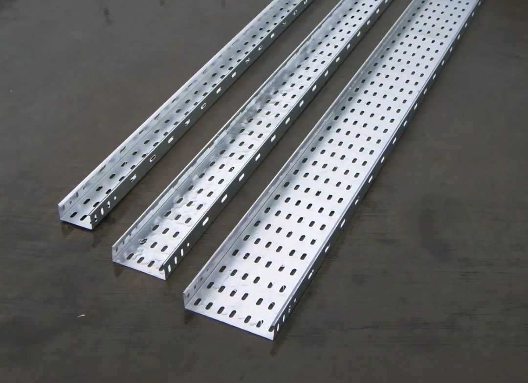 Latok metallicheskiy