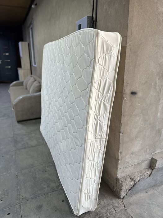 Матрас почти как новый