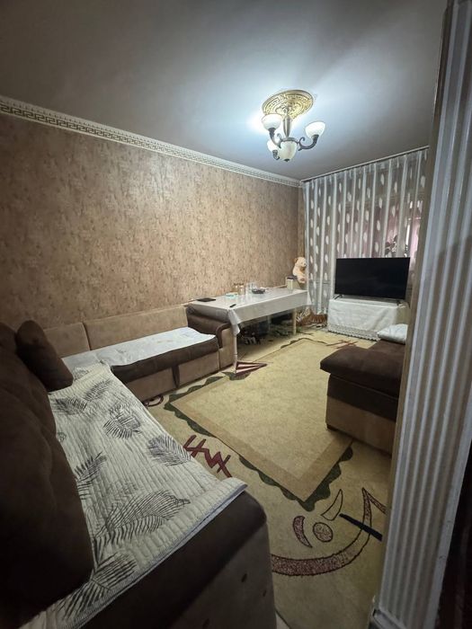 3 хона Уй Чирчик 9 мкрн 4 этаж 
Срочно продается 3 х комнатная кварти