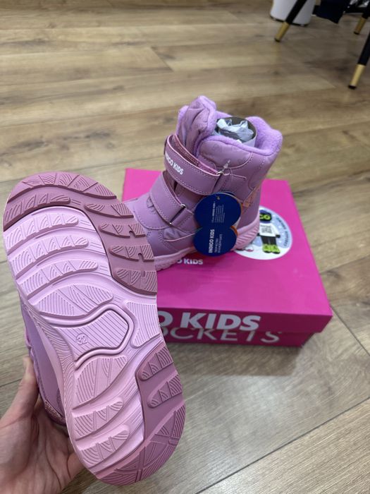 Детские сапоги для девочки