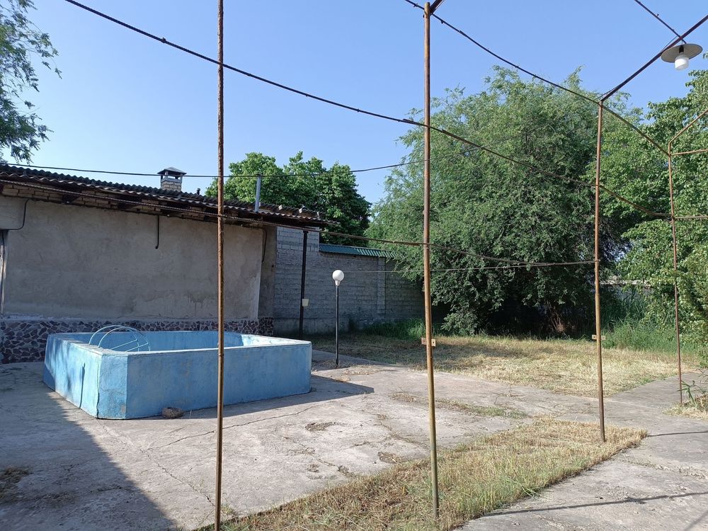 Продаётся дом 6 соток в Орто-Чирчикском районе (не доезжая Орто-Сарая)