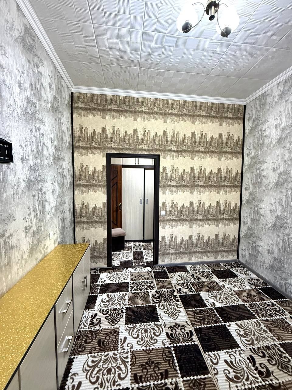 Продаётся  2х комнатная квартира