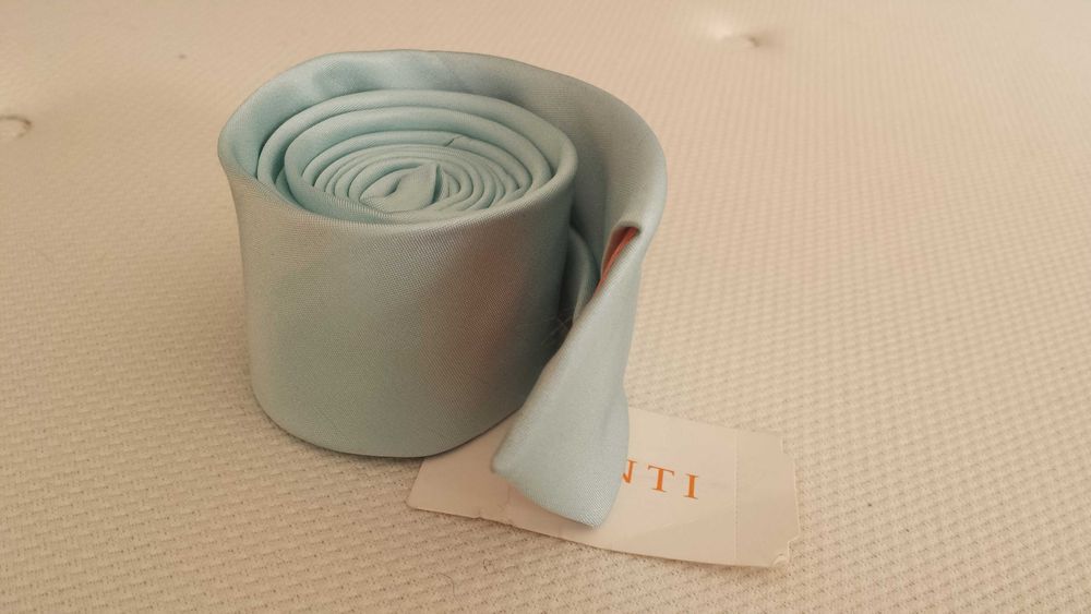 Нова копринена вратовръзка Monti