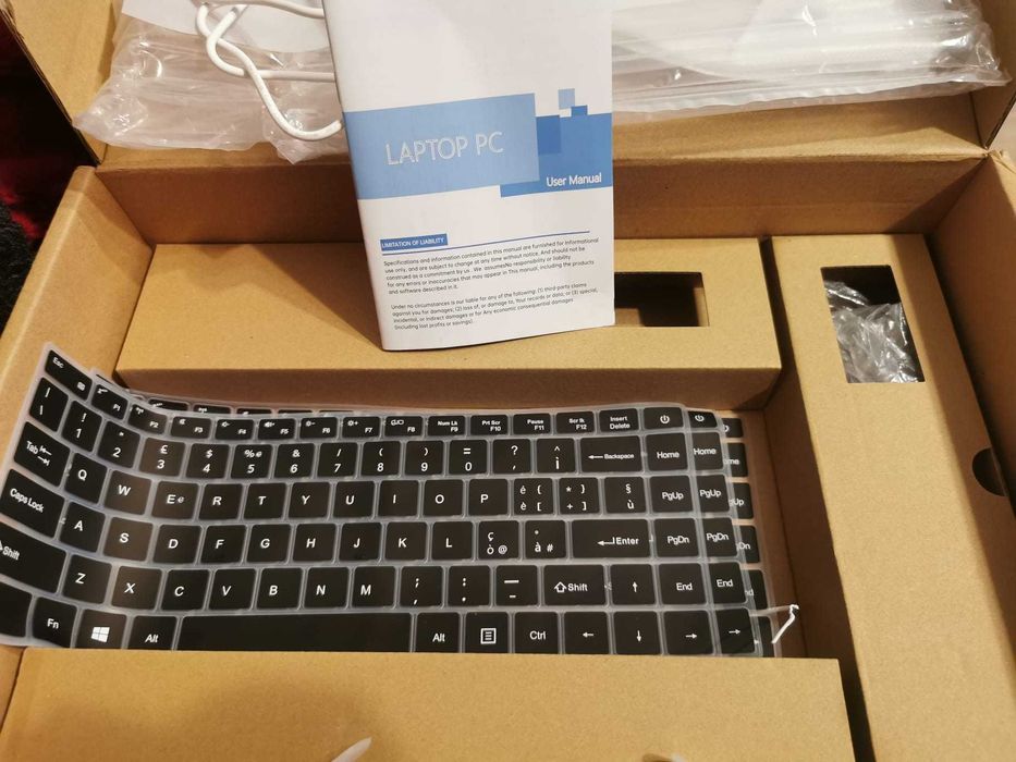 Laptop nou – Intel J4025 / 6GB RAM / 128GB SSD / Windows 11