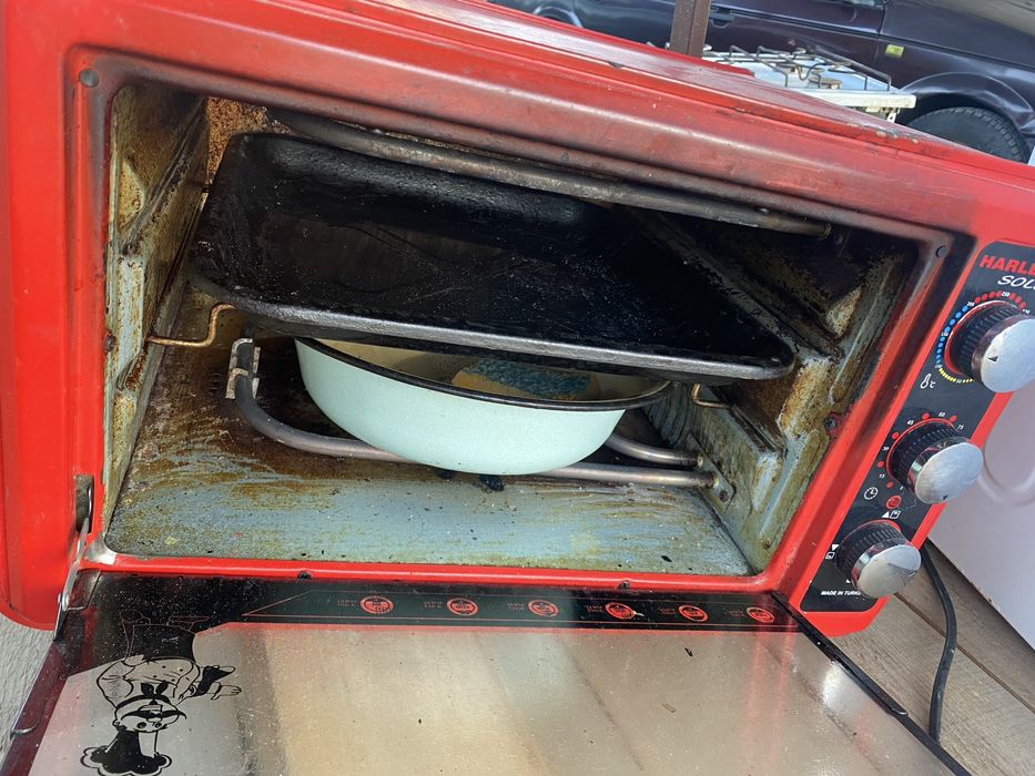 Продается печка и телевизор оба рабочем состояние