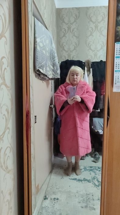 Новая ЭКО шуба.Цвет розовый.