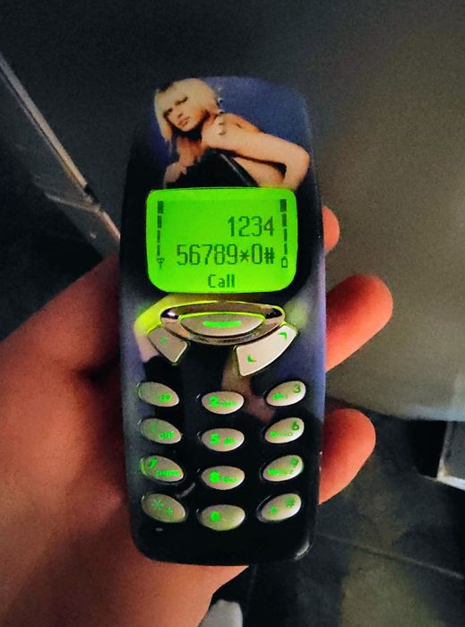 Nokia 3310 ( decodat, baterie Nou nouță, impecabil)