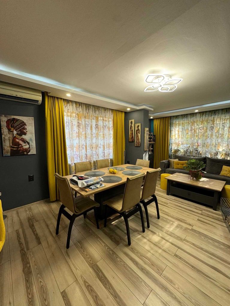Продава се Четиристаен апартамент в Търговище, Вароша - 130 кв.м за 1314 €/кв.м - Снимка #2